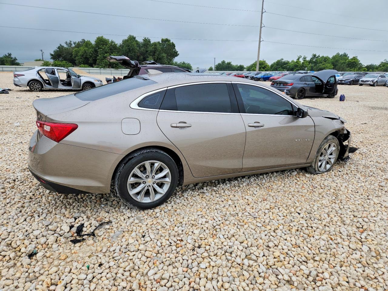 2024 Chevrolet Malibu Lt - Фото 3