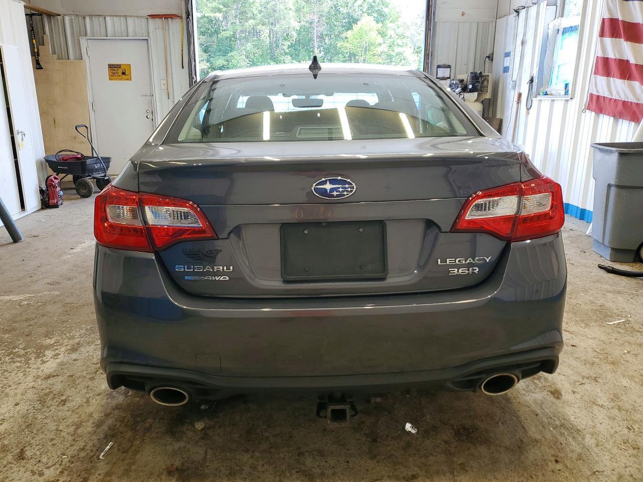 2019 Subaru Legacy 3.6R Limited - Фото 6