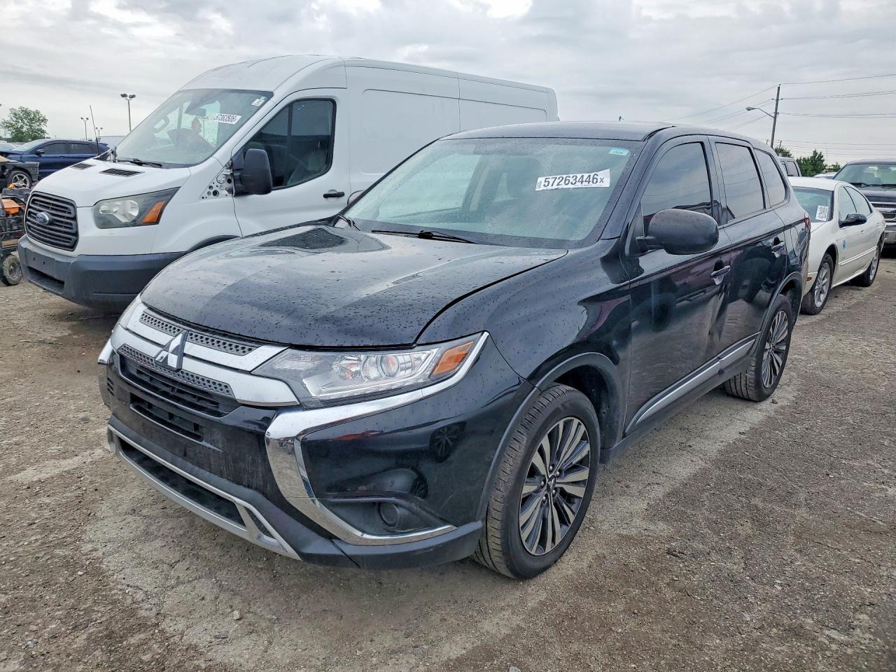 2020 Mitsubishi Outlander Es