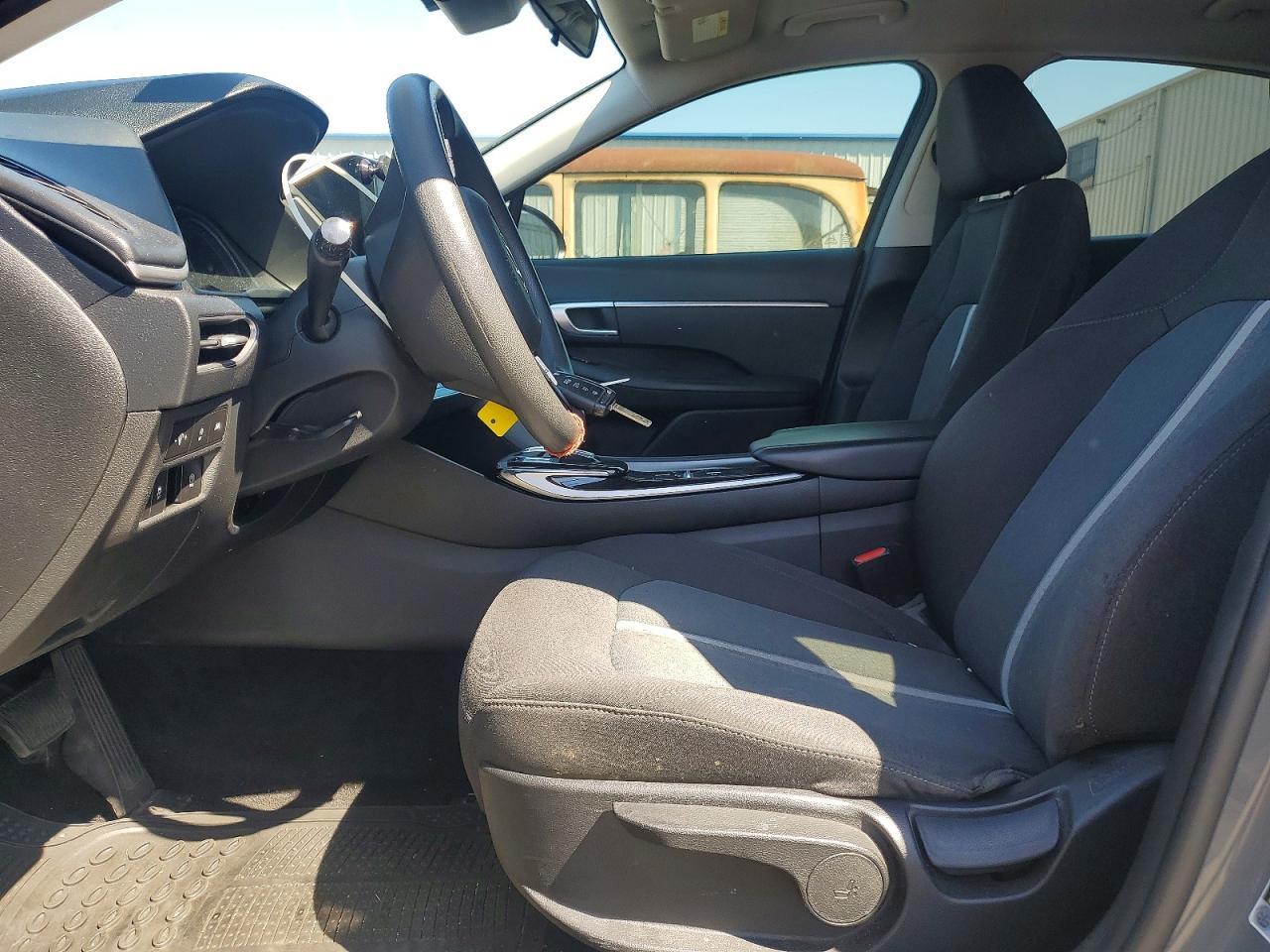 2021 Hyundai Sonata - Image 7