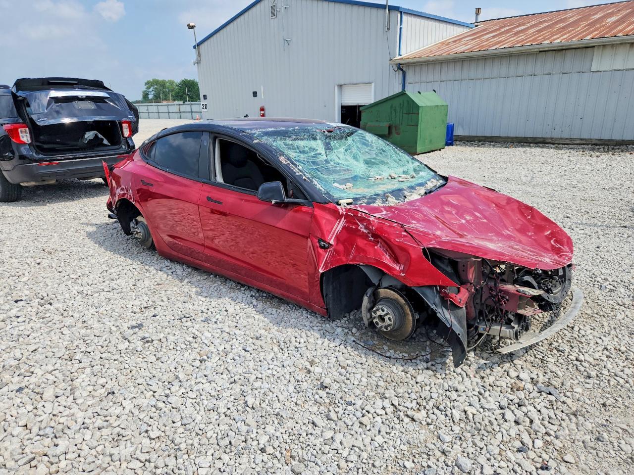 2018 Tesla Model 3 - Фото 4