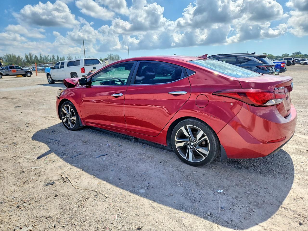 2015 Hyundai Elantra Limited - Фото 2
