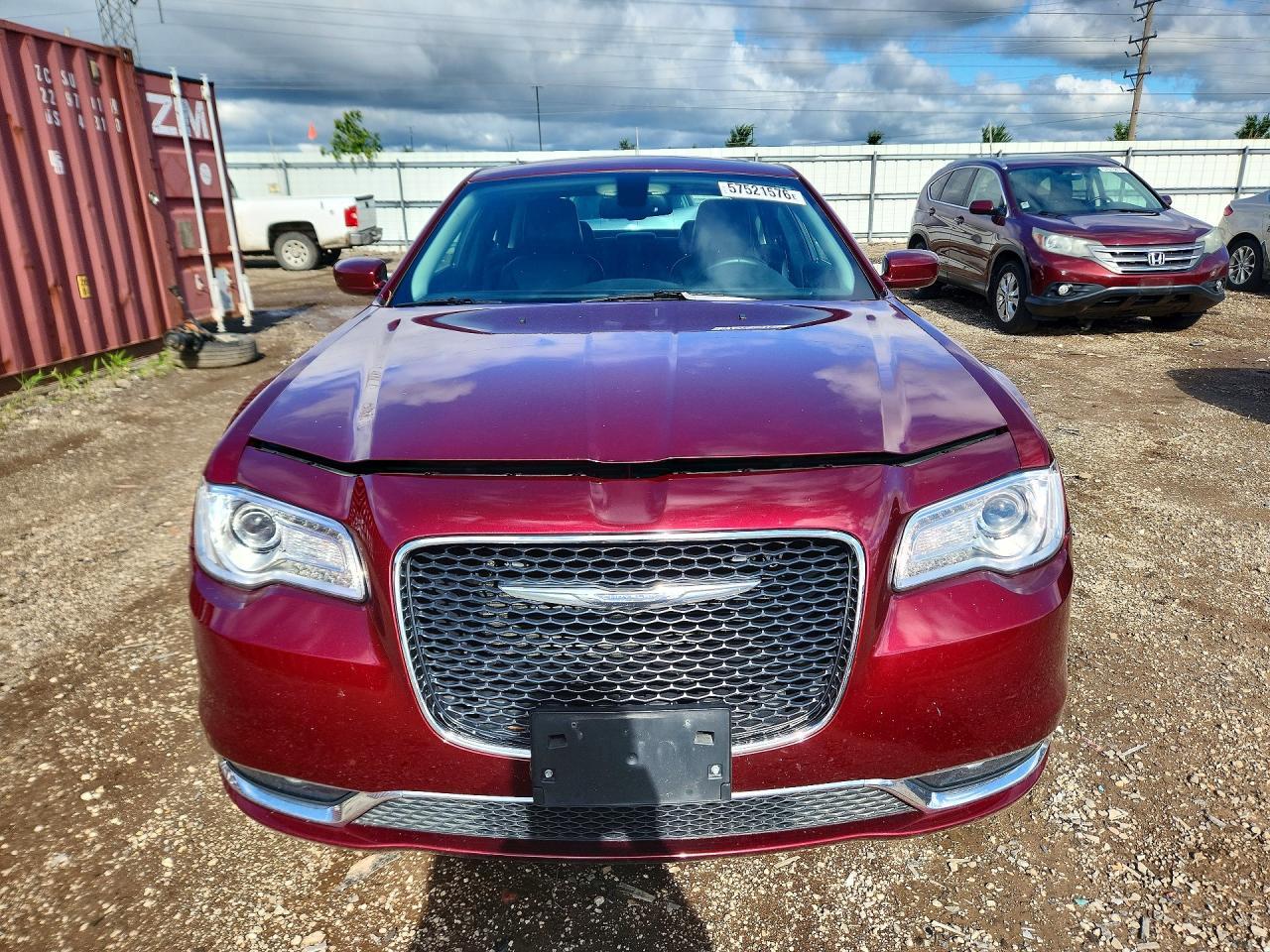 2016 Chrysler 300 Limited - Image 5