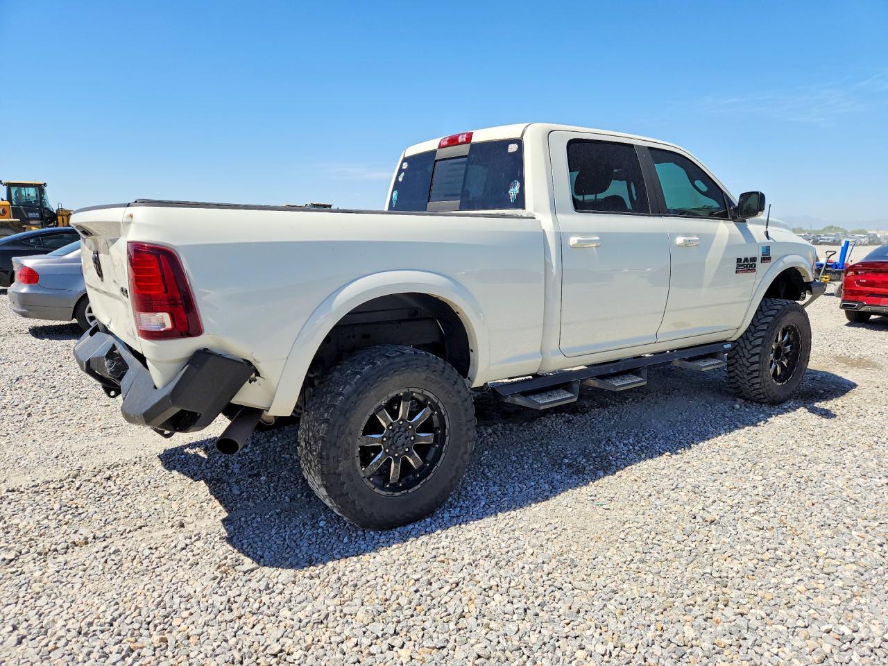 2016 Ram 2500 - Image 3
