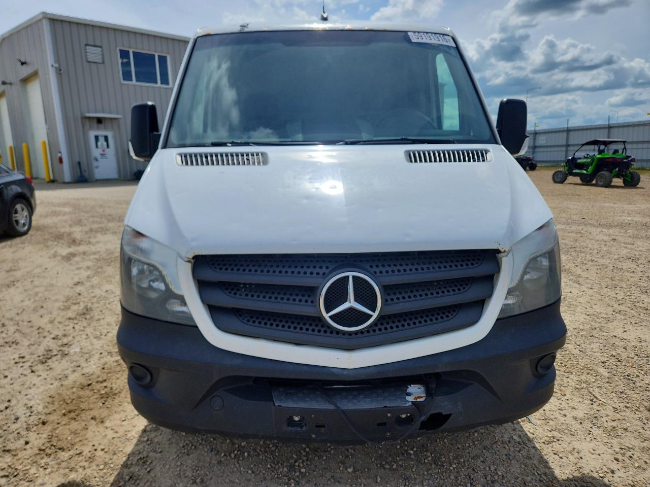 2016 Mercedes-Benz Sprinter 2500 - Image 5