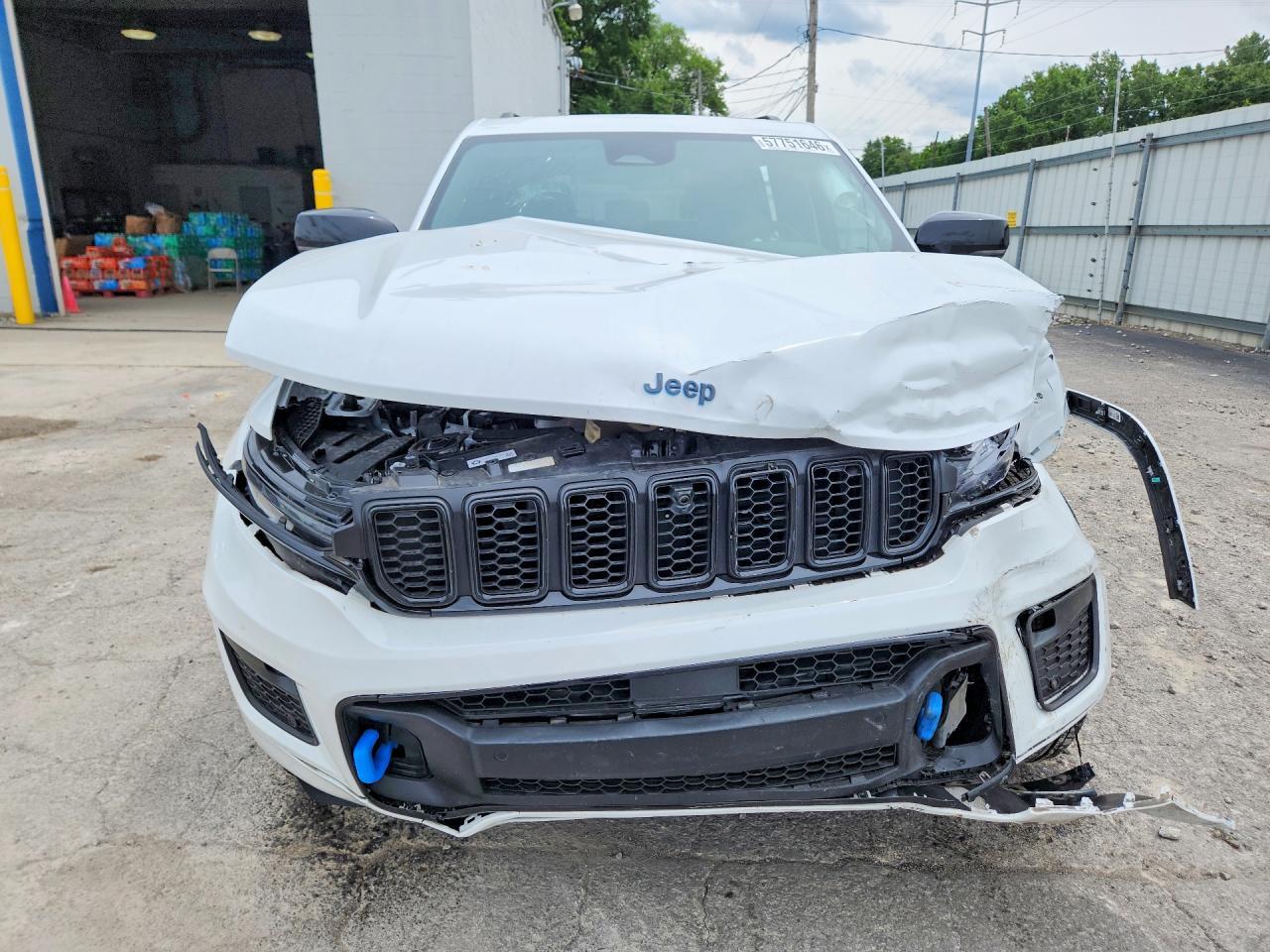 2025 Jeep Grand Cherokee 4Xe - Image 5