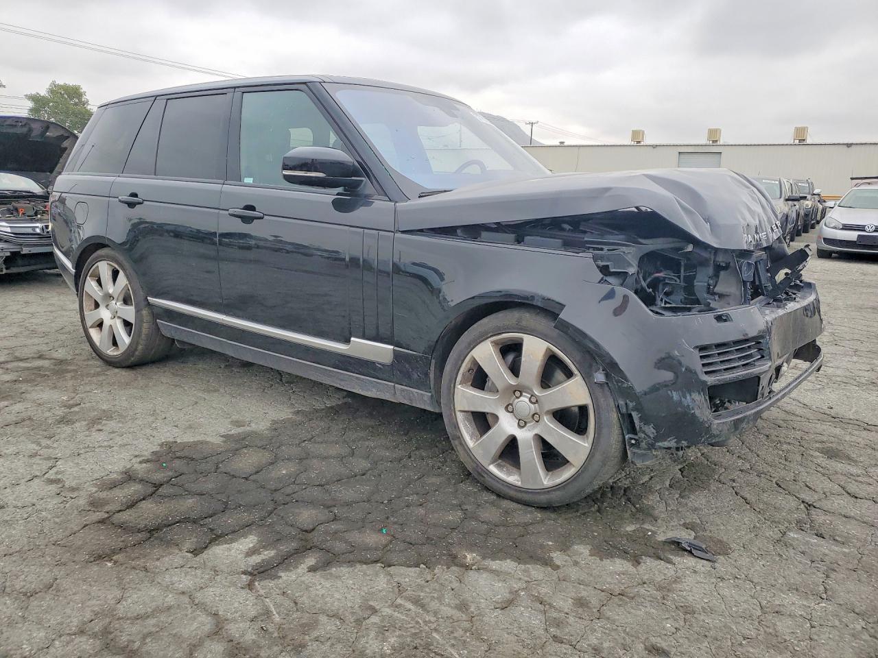 2016 Land Rover Range Rover Supercharged - Image 4