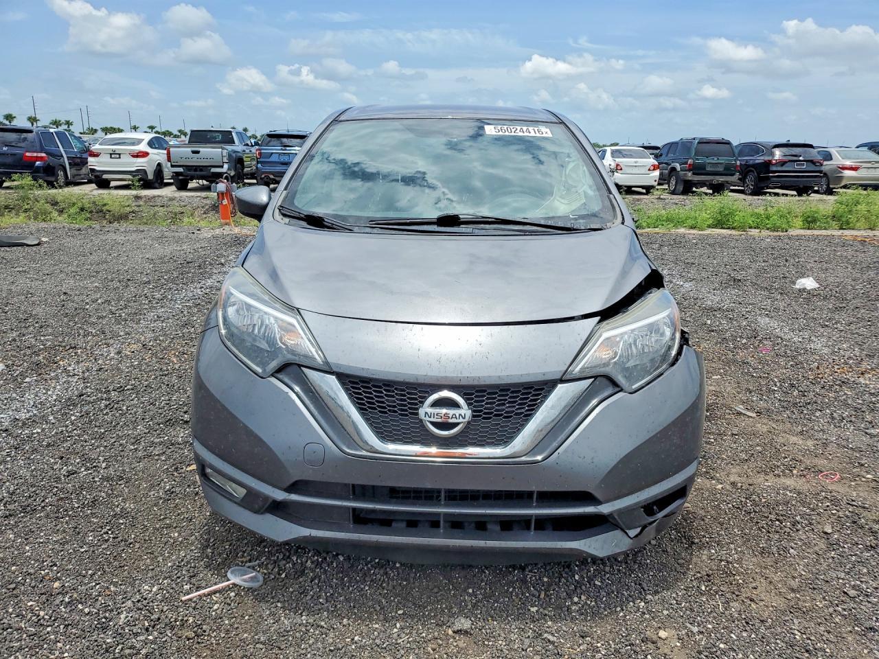 2017 Nissan Versa Note Sv - Image 5