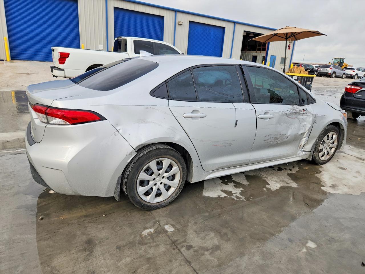 2024 Toyota Corolla Le - Фото 3