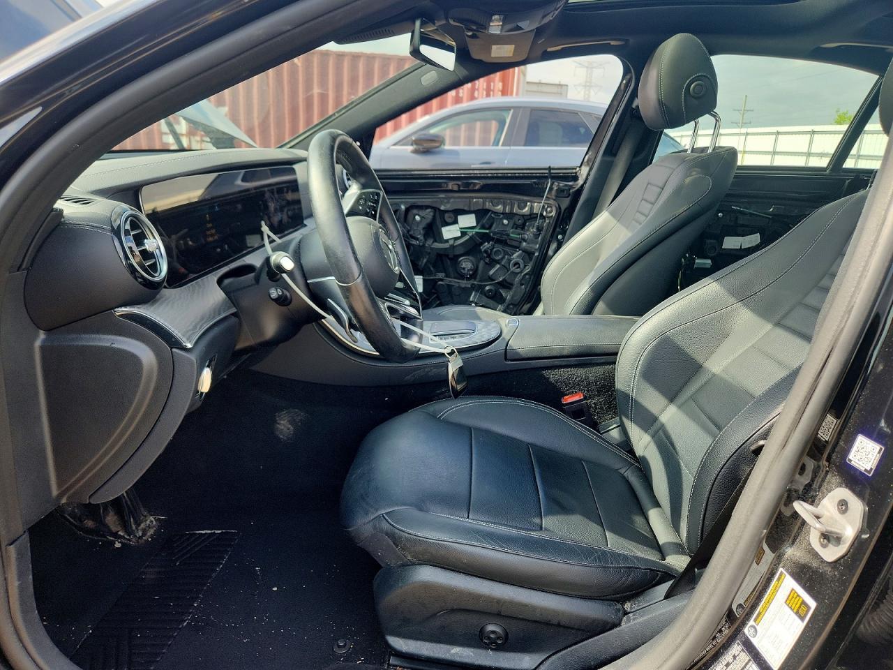 2021 Mercedes-Benz E 450 4Matic - Image 7