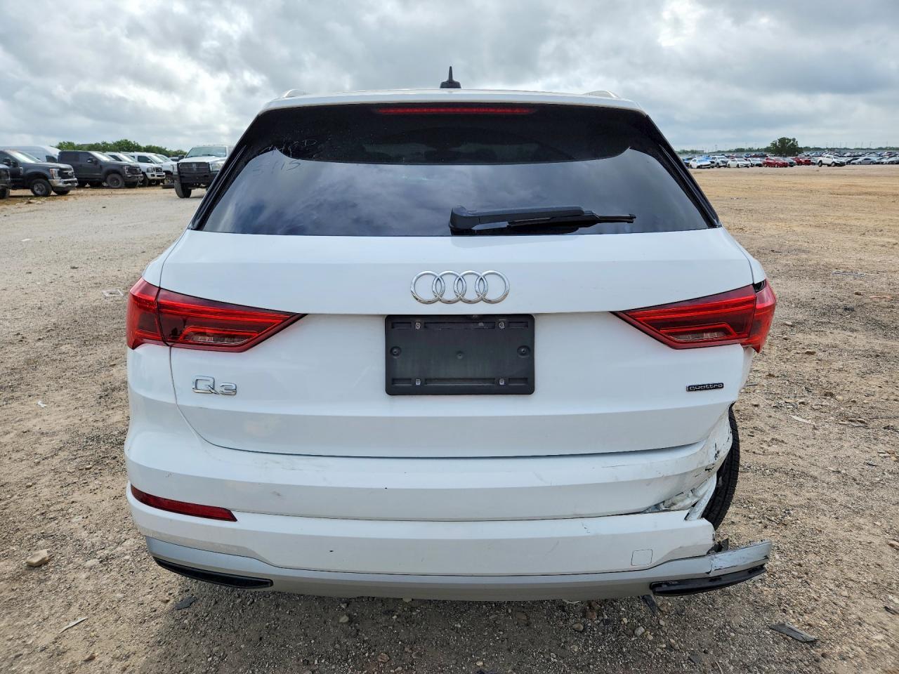 2021 Audi Q3 Premium 40 - Image 6