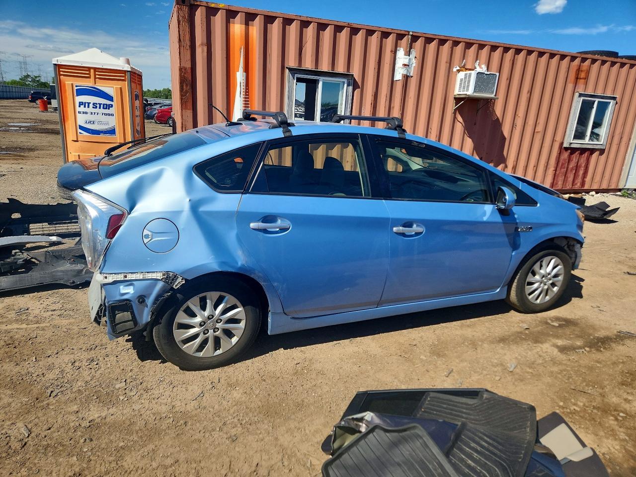 2012 Toyota Prius Plug-In Hybrid Base - Image 3