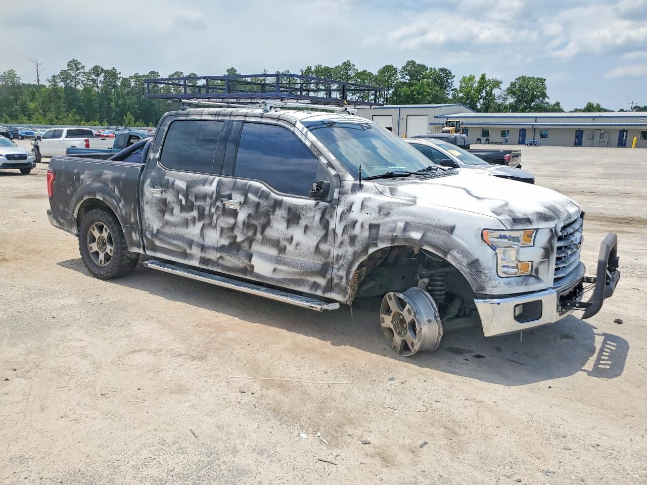 2016 Ford F150 Supercrew - Image 4