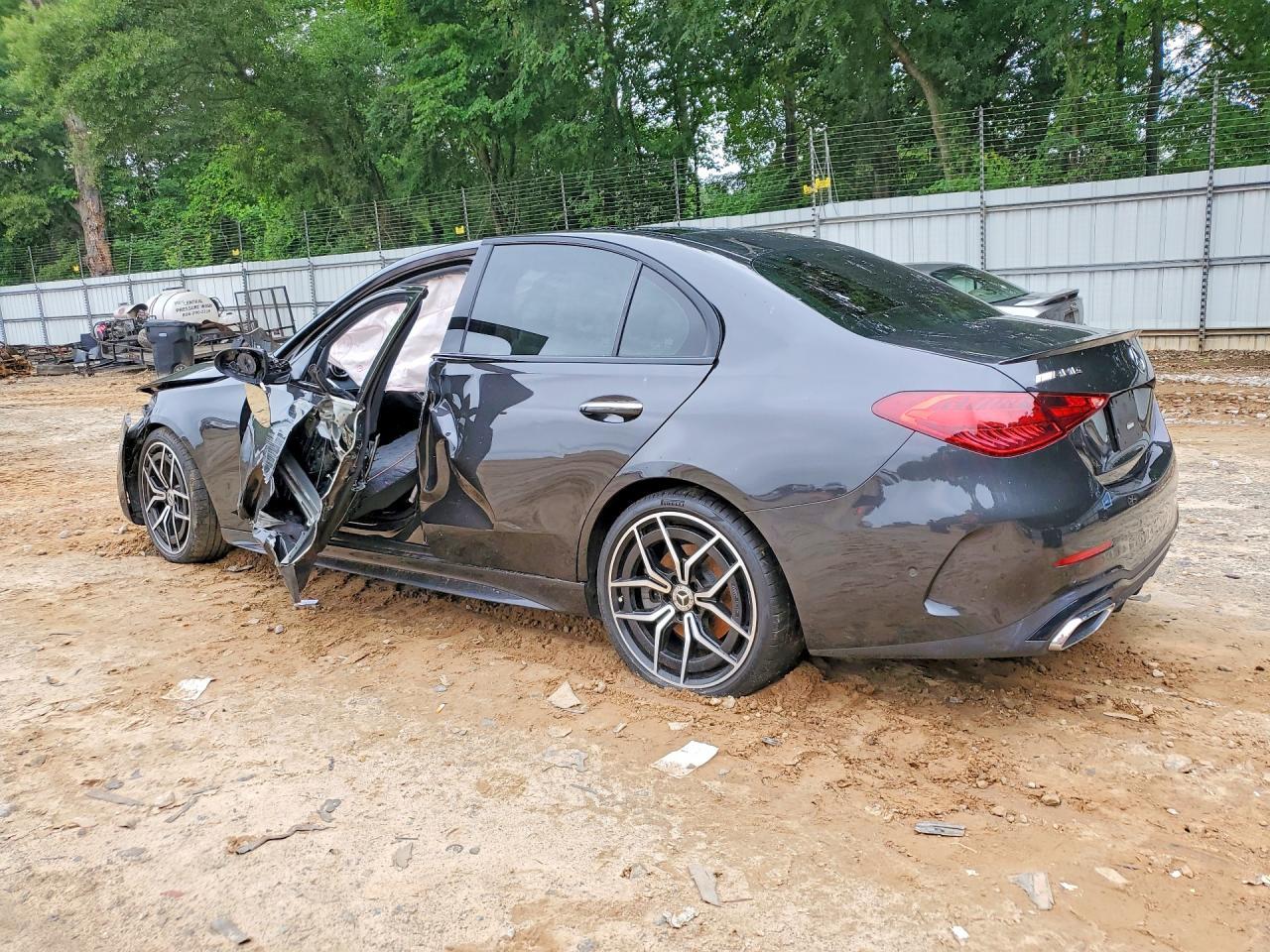 2022 Mercedes-Benz C 300 - Image 2
