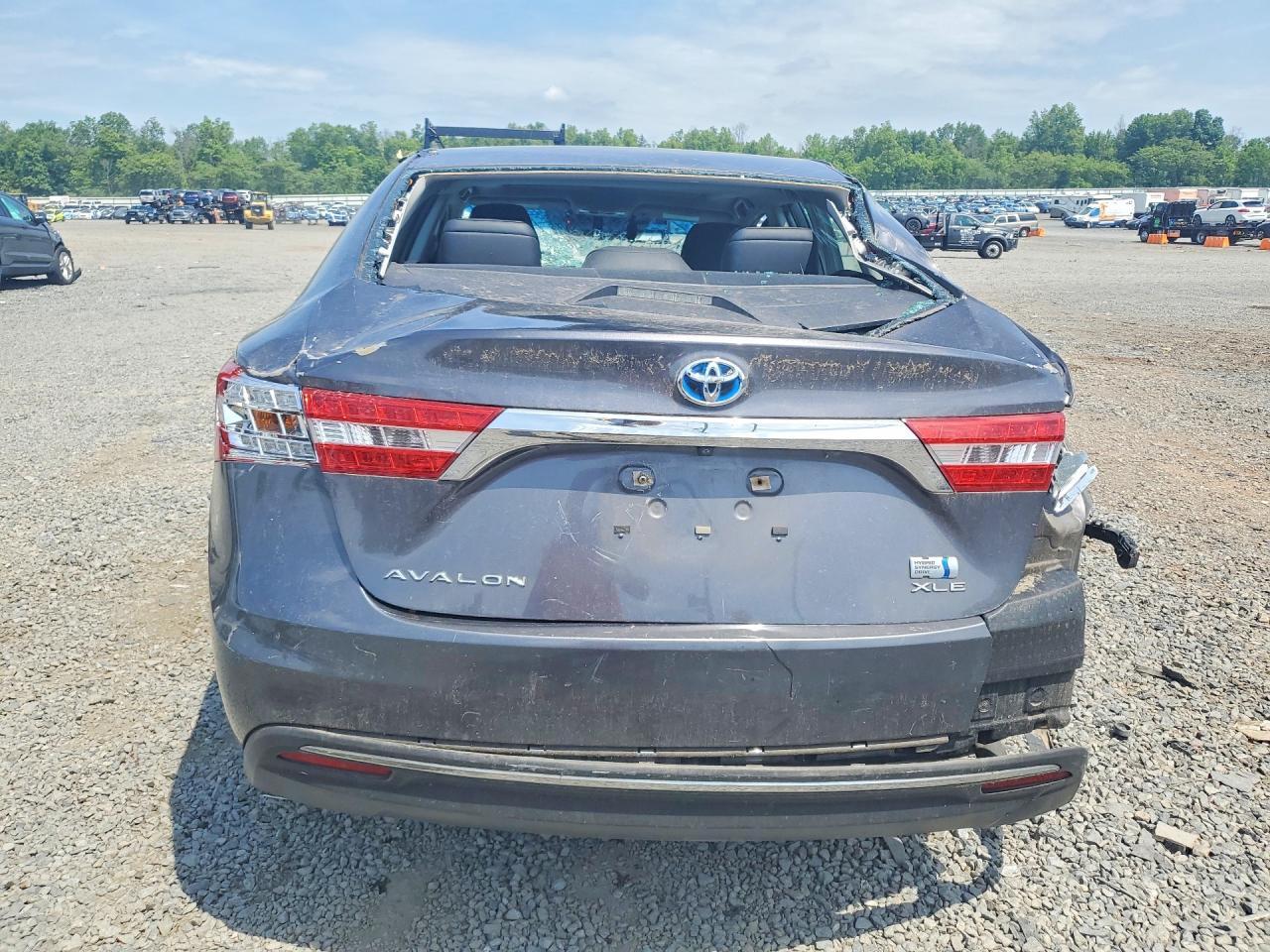 2014 Toyota Avalon Hybrid Xle Premium - Image 6