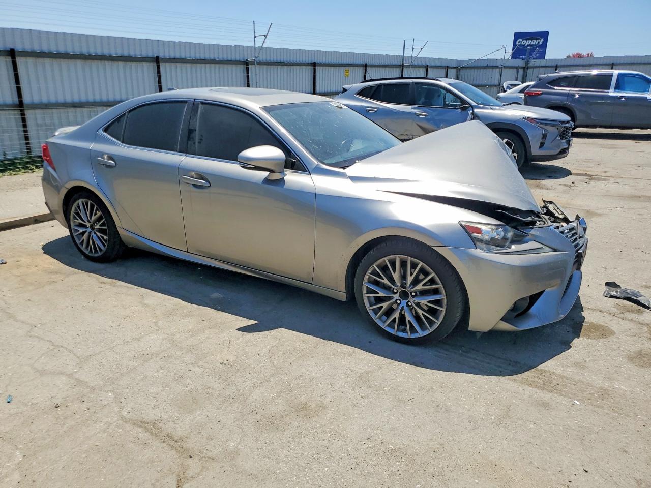 2015 Lexus Is 250 - Image 4