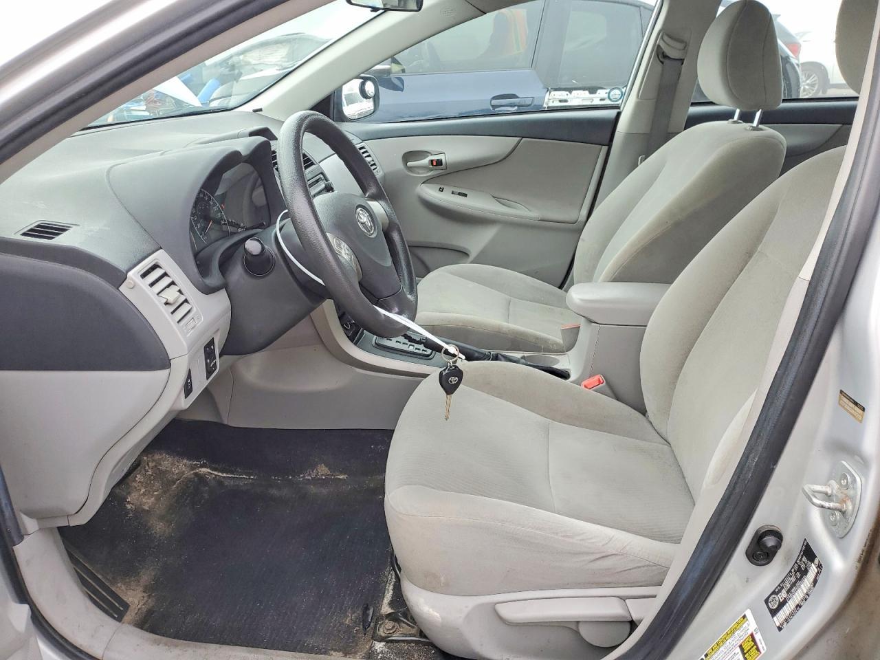 2013 Toyota Corolla L - Image 7