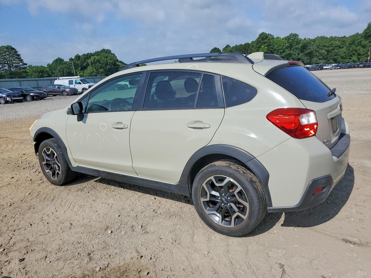 2017 Subaru Crosstrek Limited - Image 2