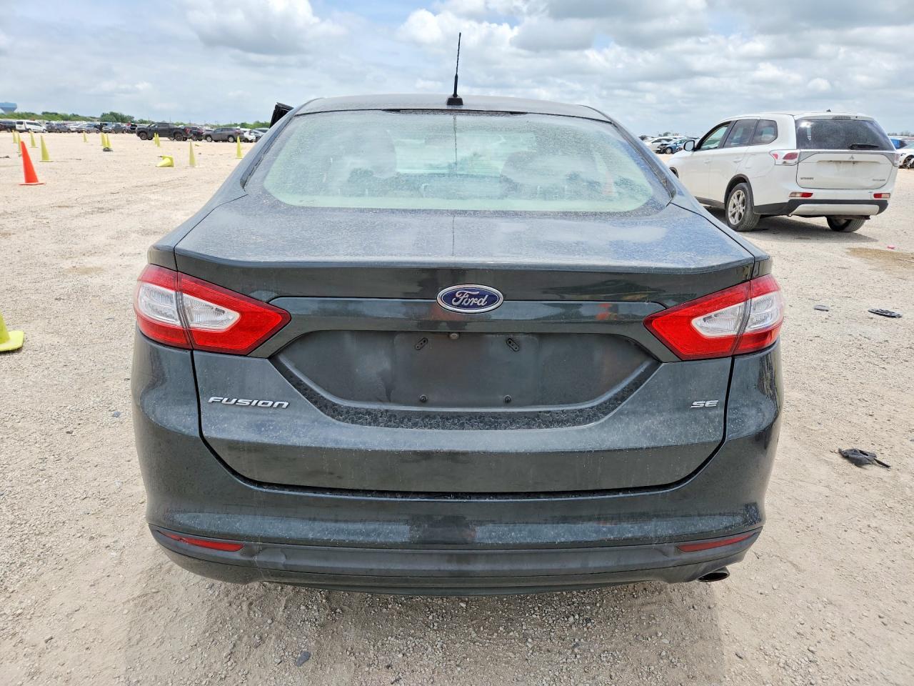 2015 Ford Fusion Se - Image 6