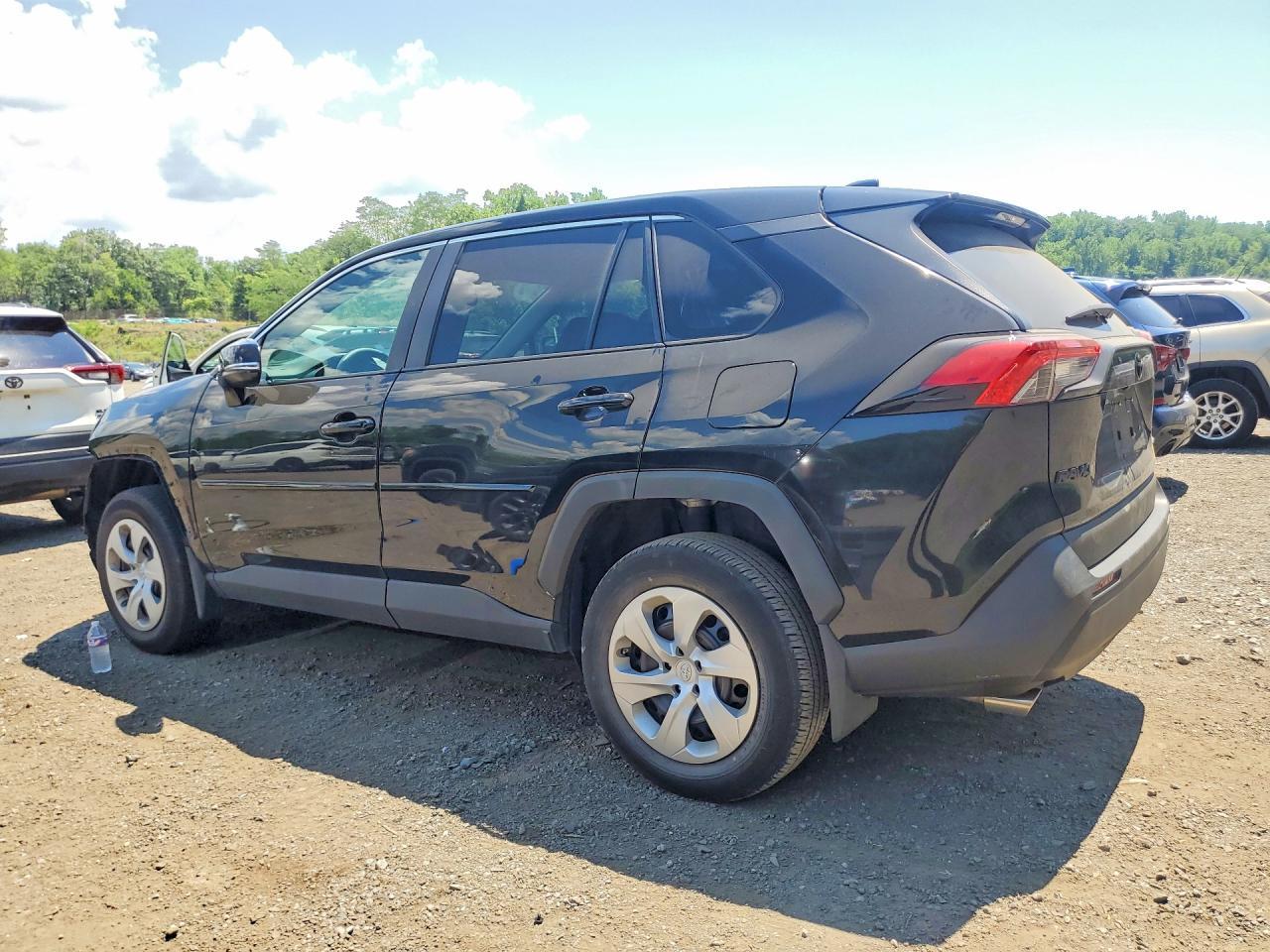 2024 Toyota Rav4 Le - Фото 2