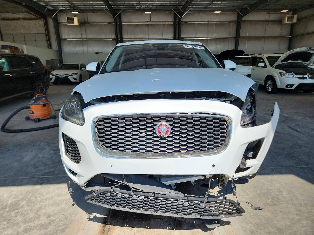 2019 Jaguar E-Pace S - Фото 5
