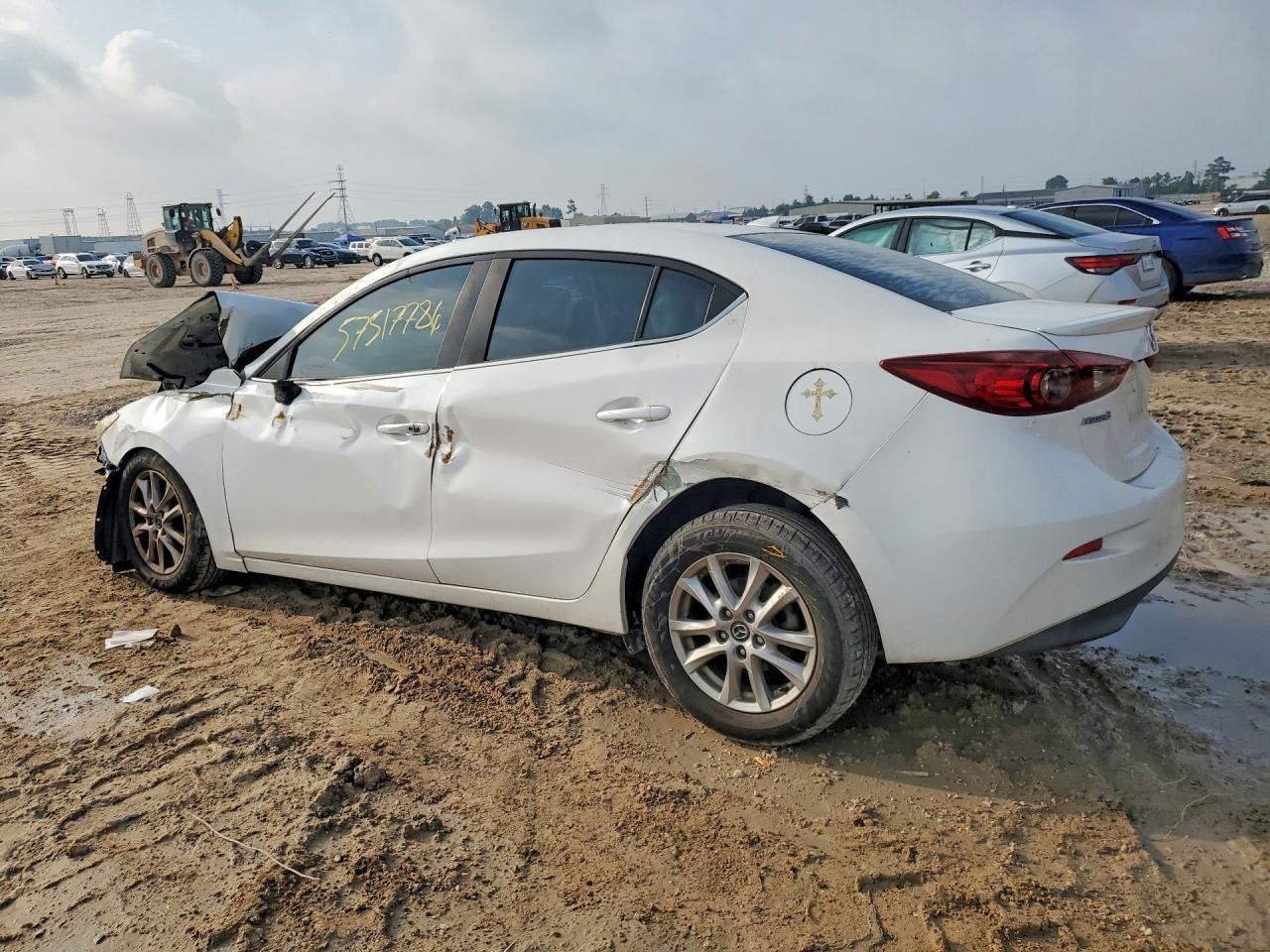 2015 Mazda 3 Grand Touring - Фото 2
