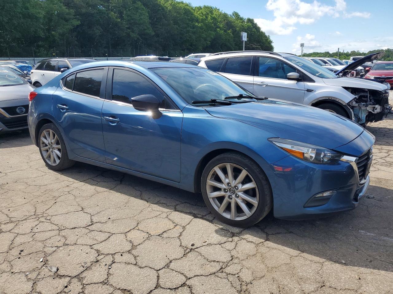 2017 Mazda 3 Touring - Фото 4