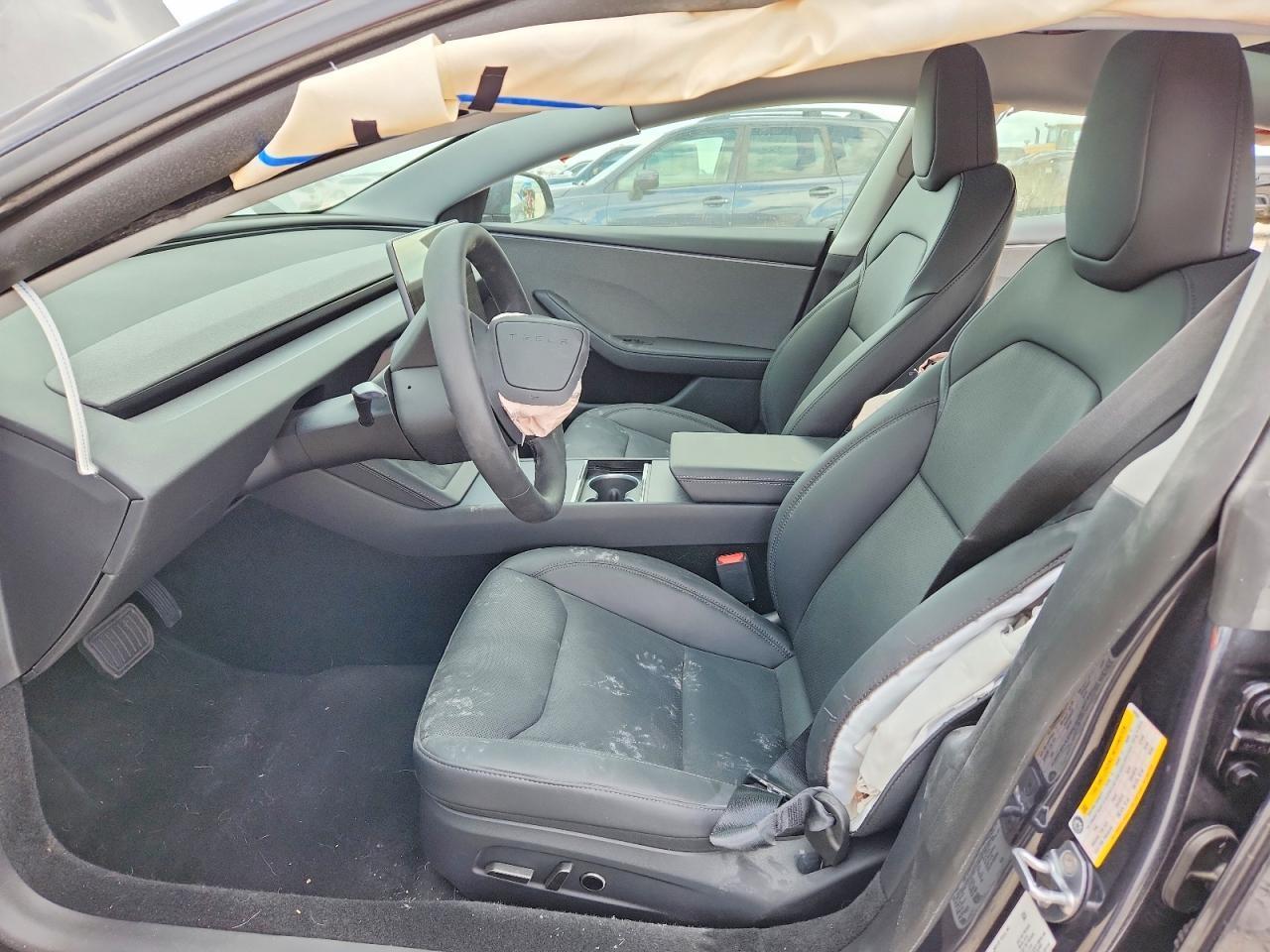 2026 Tesla Model 3 - Image 7