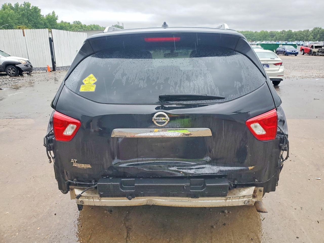 2017 Nissan Pathfinder Sl - Image 6