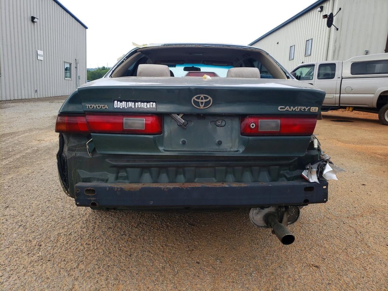 1999 Toyota Camry Ce - Фото 6