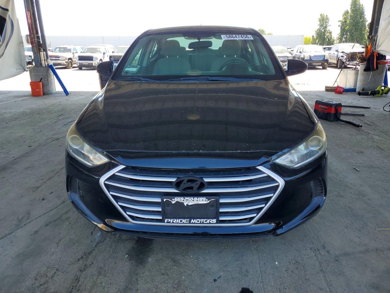 2018 Hyundai Elantra Se - Фото 5