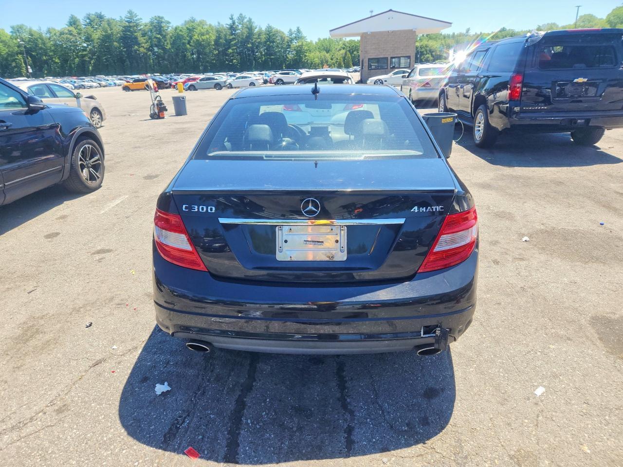 2011 Mercedes-Benz C 300 4Matic - Image 6