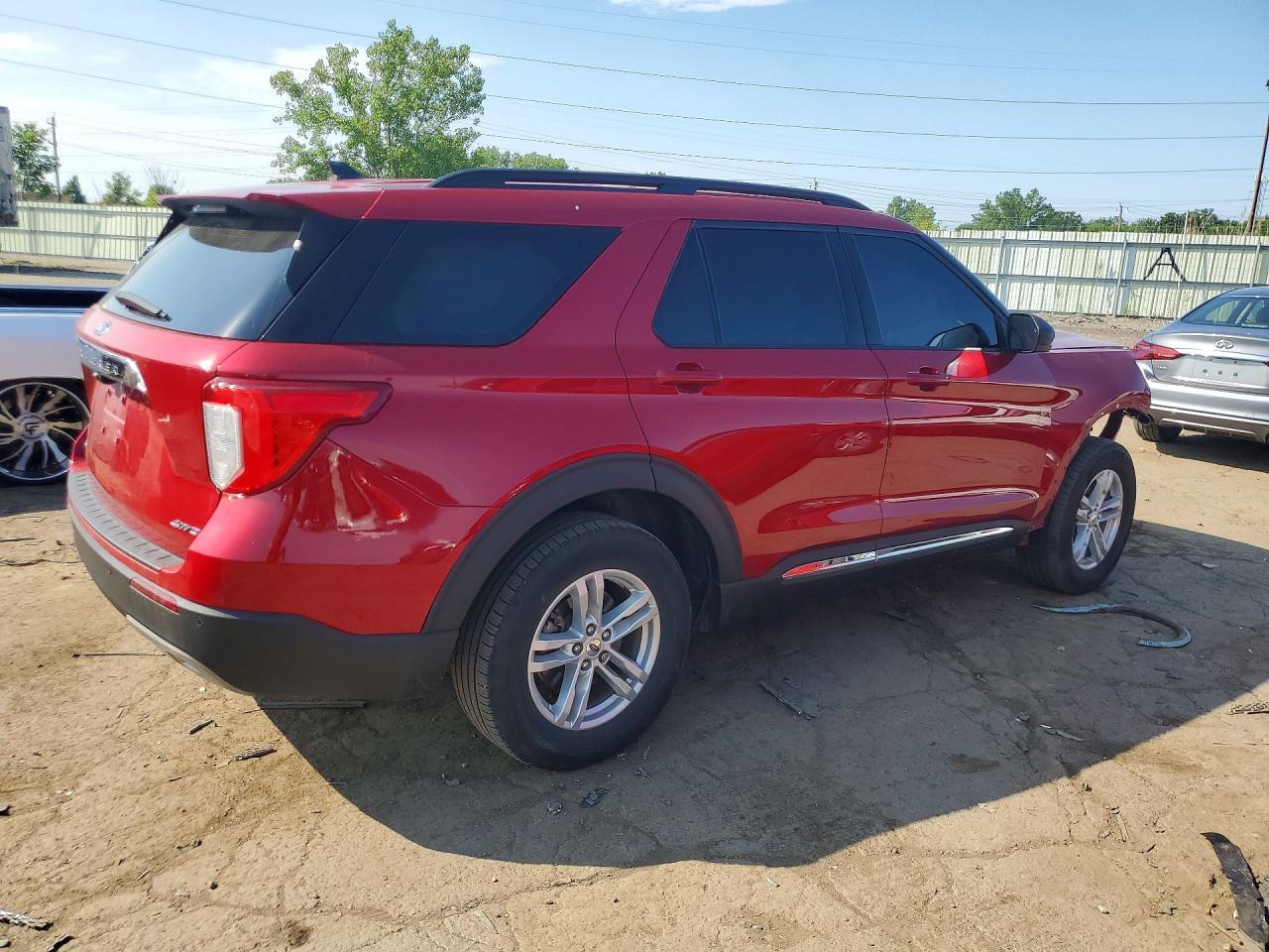 2023 Ford Explorer Xlt - Фото 3