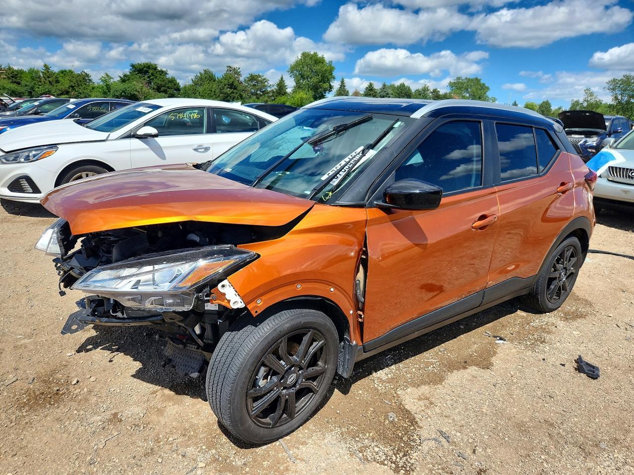 2022 Nissan Kicks Sv
