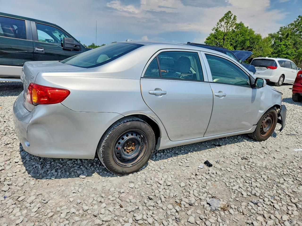 2009 Toyota Corolla Le - Image 3