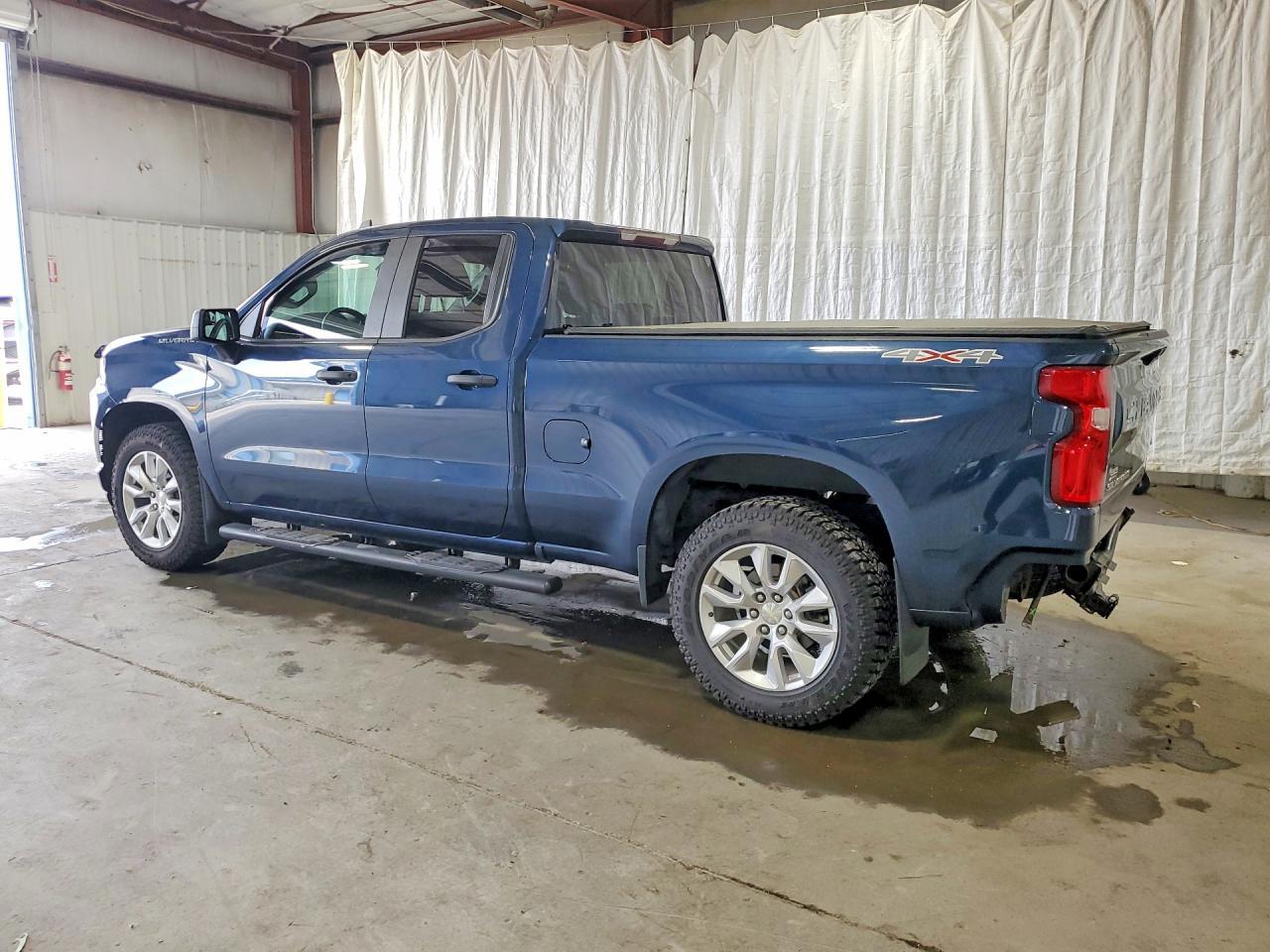 2020 Chevrolet Silverado K1500 Custom - Image 2