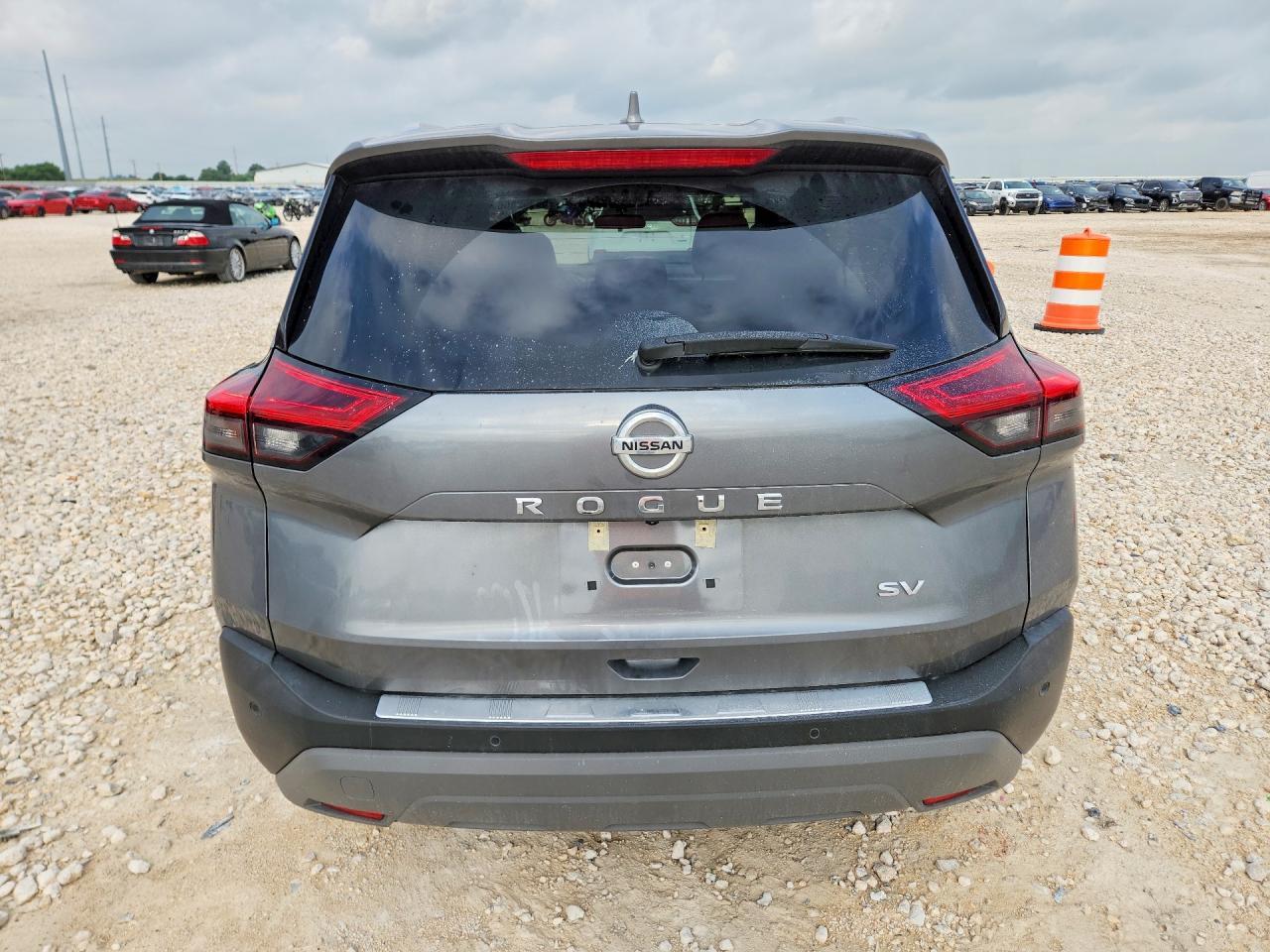 2021 Nissan Rogue Sv - Фото 6