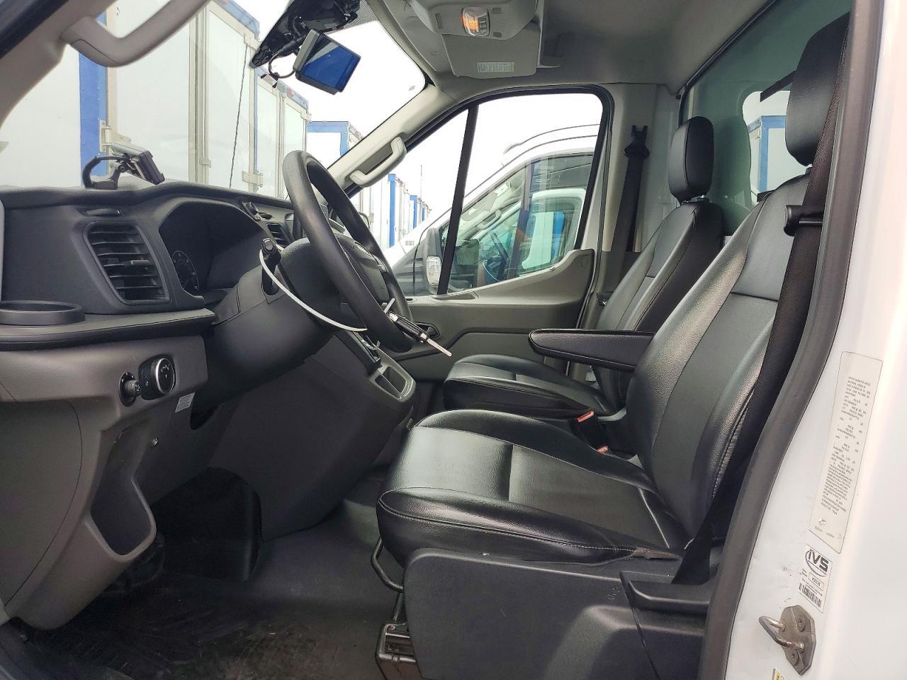 2020 Ford Transit Delivery Truck - Image 7