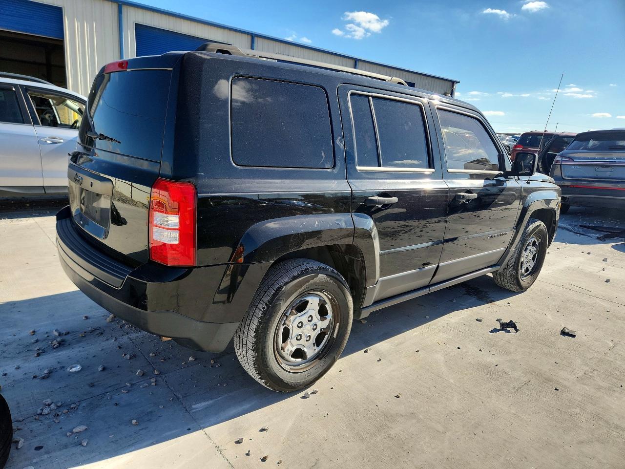 2014 Jeep Patriot Sport - Image 3
