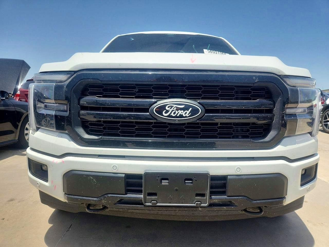 2025 Ford F150 Lariat - Фото 5