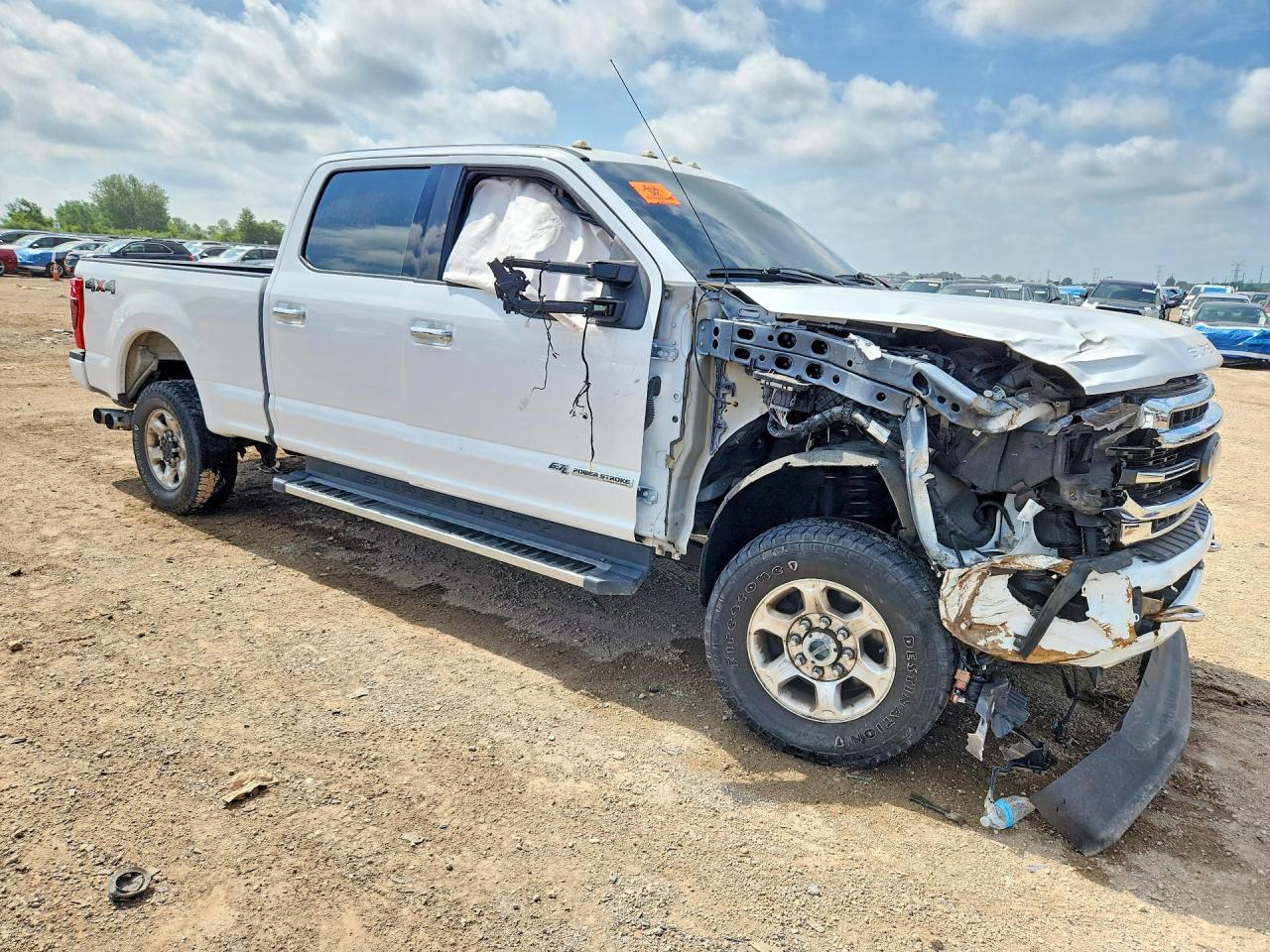 2021 Ford F250 Super Duty - Фото 4