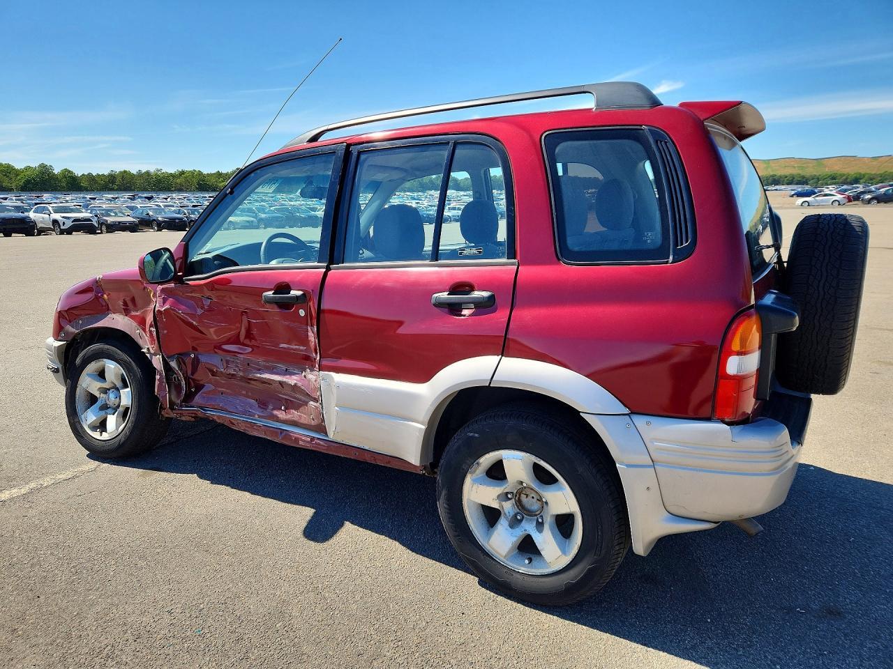 2000 Suzuki Vitara - Фото 2