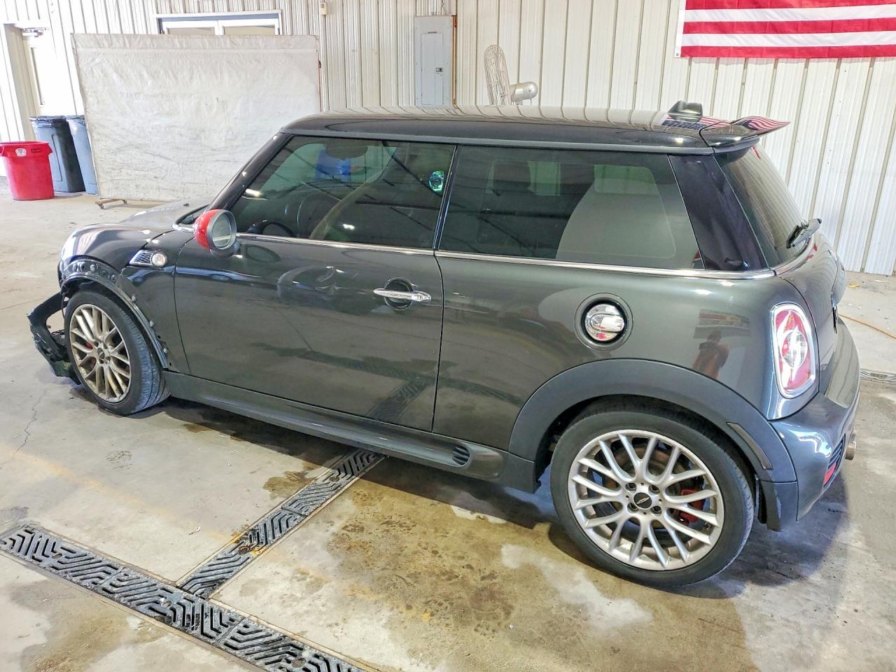 2013 Mini Cooper John Cooper Works - Image 2