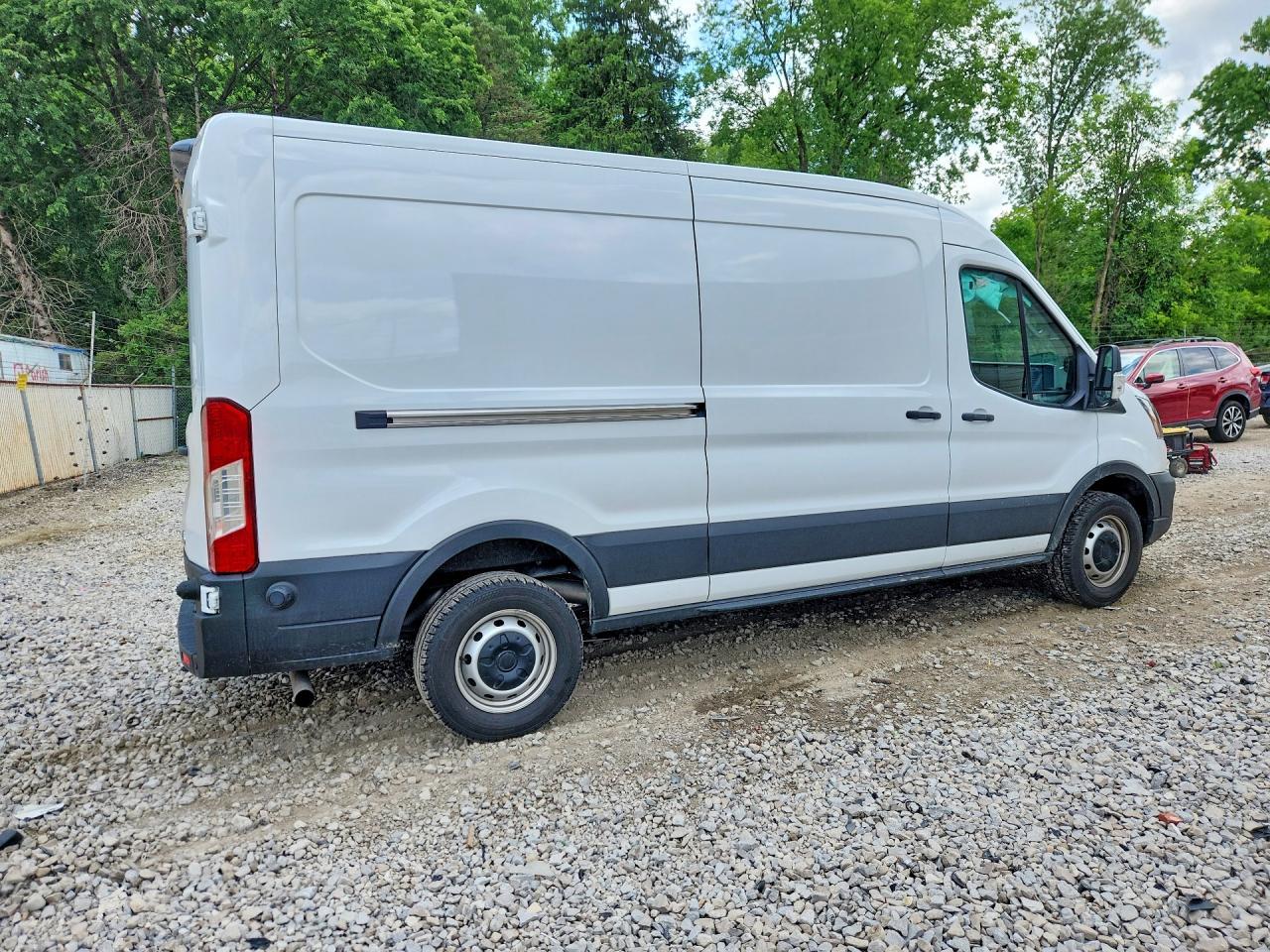 2024 Ford Transit T-250 - Фото 3