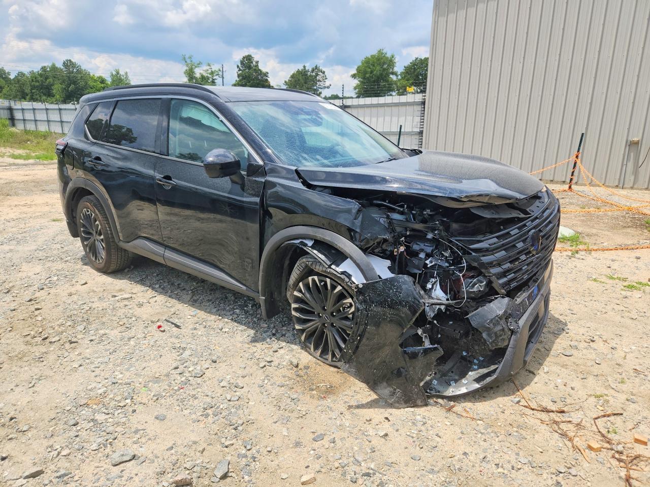 2026 Nissan Rogue Dark Armor - Фото 4