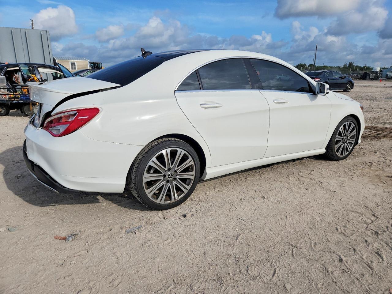 2018 Mercedes-Benz Cla 250 - Image 3