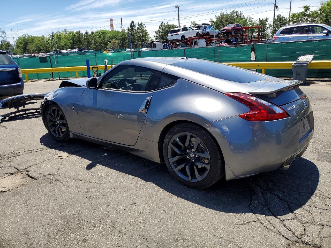 2018 Nissan 370Z Touring - Image 2