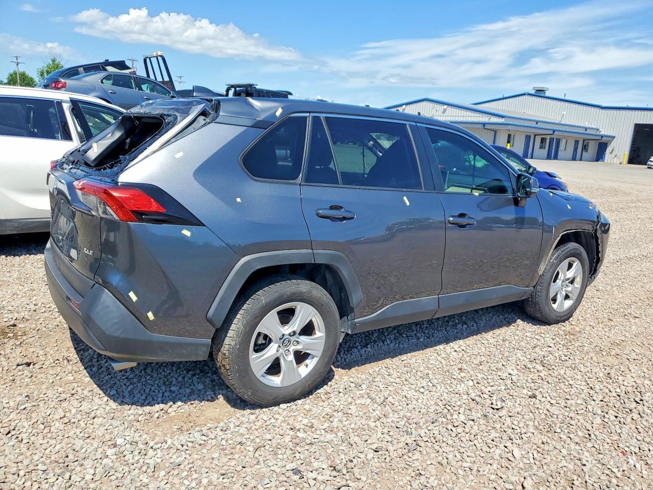 2019 Toyota Rav4 Xle - Image 3