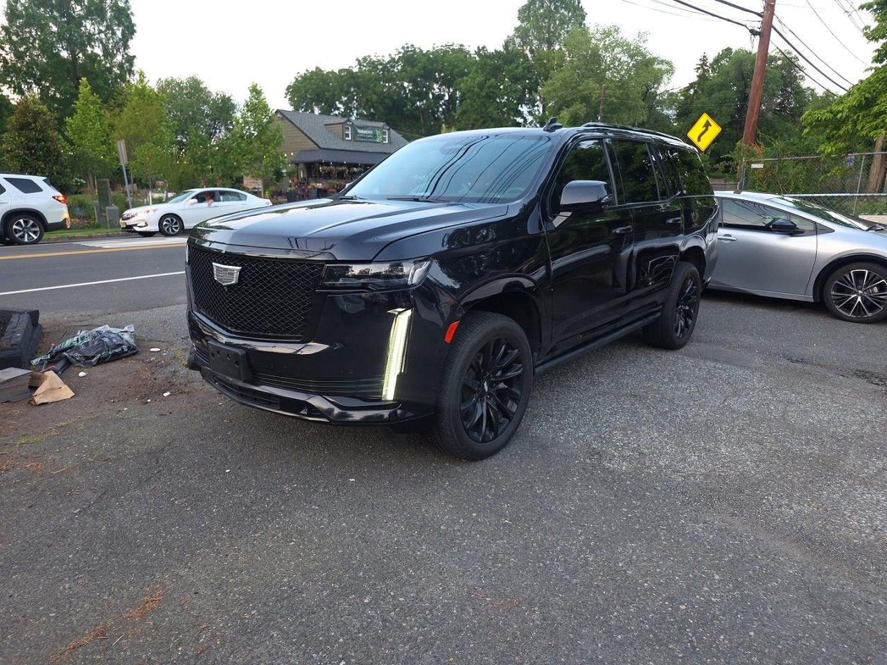 2023 Cadillac Escalade Sport - Фото 2
