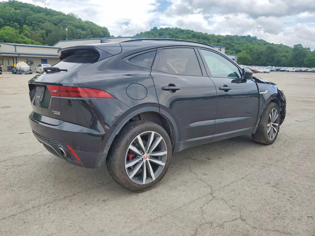 2020 Jaguar E-Pace Se - Фото 3